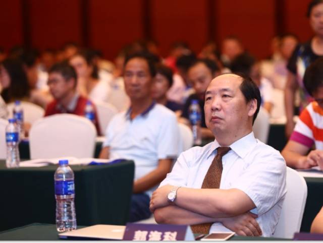 2017华东白内障与角膜病高峰论坛8868体育(中国)官方网站 - 登录入口集团业务副总院长郭海科