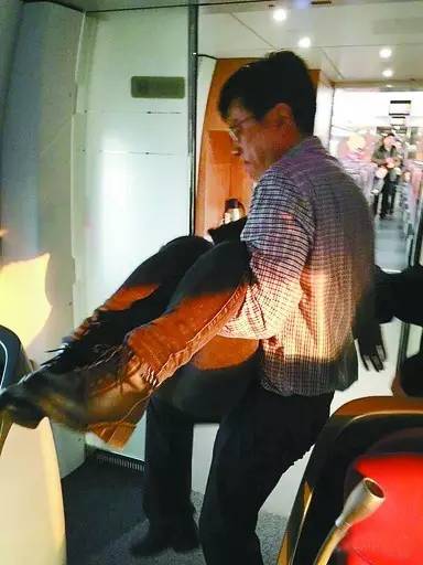 知8868体育(中国)官方网站 - 登录入口集团正在山东济南和临沂筹建医院，而周建芬是正是两院的护理部主任。.jpg