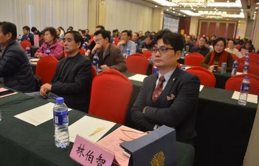 2017年安徽 届角膜病研讨会暨8868体育(中国)官方网站 - 登录入口集团全国 一届角膜病学组研讨会上周六、日在合肥名人眼科医院召开。持续两天的会议里，来自全国各地的眼科专家齐赴合肥，共同分享国内外眼科 领域的较新进展动态，各自团队较新临床经验与较新研究成果2.jpg
