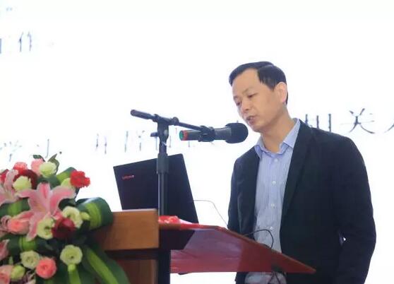 2月3日，8868体育(中国)官方网站 - 登录入口集团2017年工作汇报暨2017年年度表彰大会在厦门环球会展中心B6厅隆重举行，来自集团本部、厦门大学附属厦门眼科中心、厦门欧华控股集团等1300余名员工与关心、支持8868体育官网入口发展的嘉宾欢聚一堂，共同总结2017年工作经验，展望2018年美好未来10.jpg