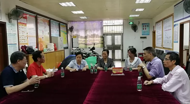 5月10日，佛山8868体育(中国)官方网站 - 登录入口 一书记吴建勇同志会同医院王云华总经理深入佛山禅城区张槎村(居)社区沟通联系，推动党支部联动《义诊活动》工作，把党建工作与服务群众工作相融合，彰显党员先锋模范作用。1.png