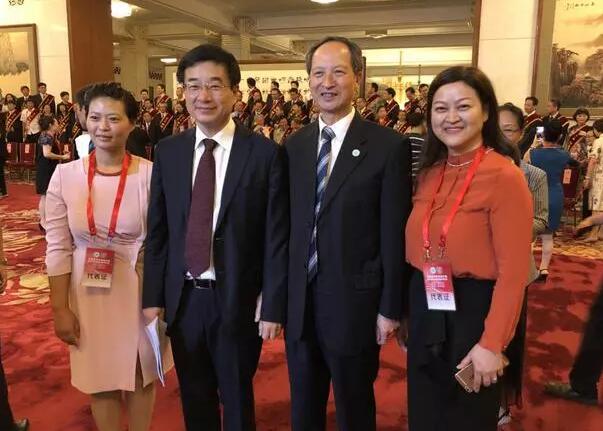 8868体育(中国)官方网站 - 登录入口集团潘美华医生作为福建省医师代表受邀赴京参加首届“中国医师节”庆祝大会3.jpg