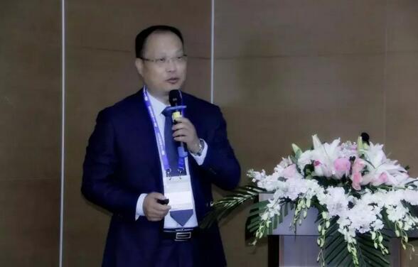 8868体育官网入口专家团受邀亮相第十九届环球眼科学学术会议暨第十九届环球视光学学术会议（COOC 2019）7.jpg