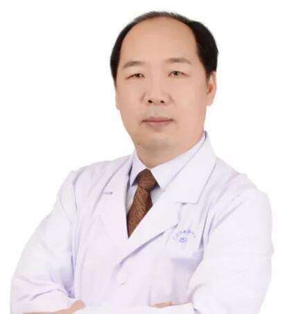多次受邀于世界眼科大会、美国眼科年会、亚洲太平洋地区眼科年会等环球眼科会议进行现场手术表演——8868体育(中国)官方网站 - 登录入口集团业务副总院长、上海和平眼科医院院长郭海科教授6.jpg