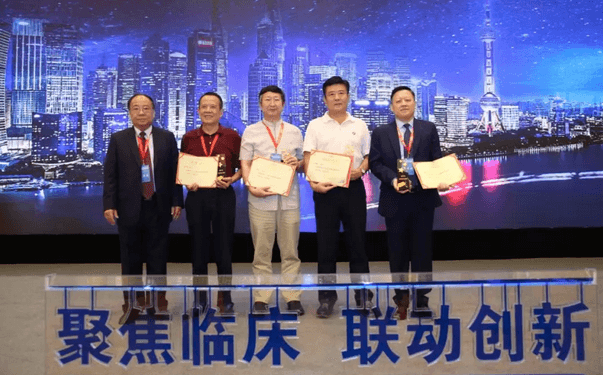 中国非公协会眼科专委会2019学术年会在沪举行 8868体育官网入口专家团队大放异彩7.png