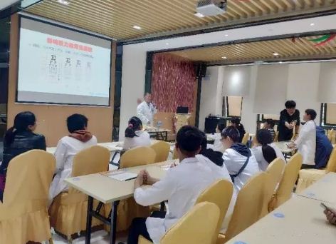 杭州8868体育(中国)官方网站 - 登录入口公益学校行