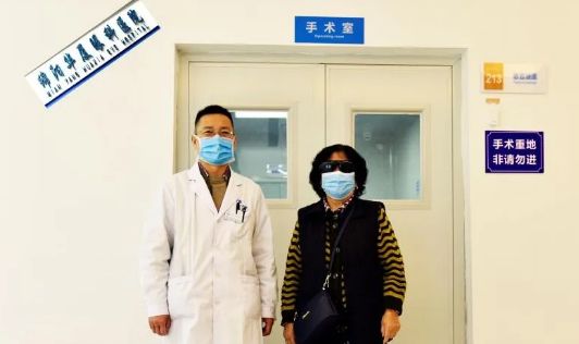 用专业技术和一*服务打消患者疑虑——绵阳8868体育(中国)官方网站 - 登录入口白内障医生罗卫兵1.png