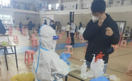 “我们来了！”8868体育(中国)官方网站 - 登录入口集团抗疫“老兵”驰援泉州4.png